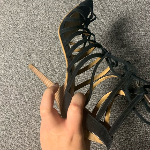 Size 8.5 Coach heels - Picture 2 of 3